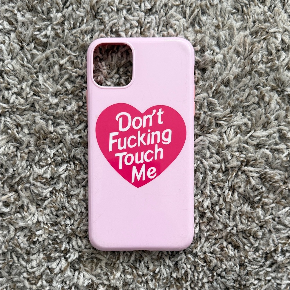 Velvet Caviar Pink Phone 15 Pro Max Case with Hot Pink Heart Graphic